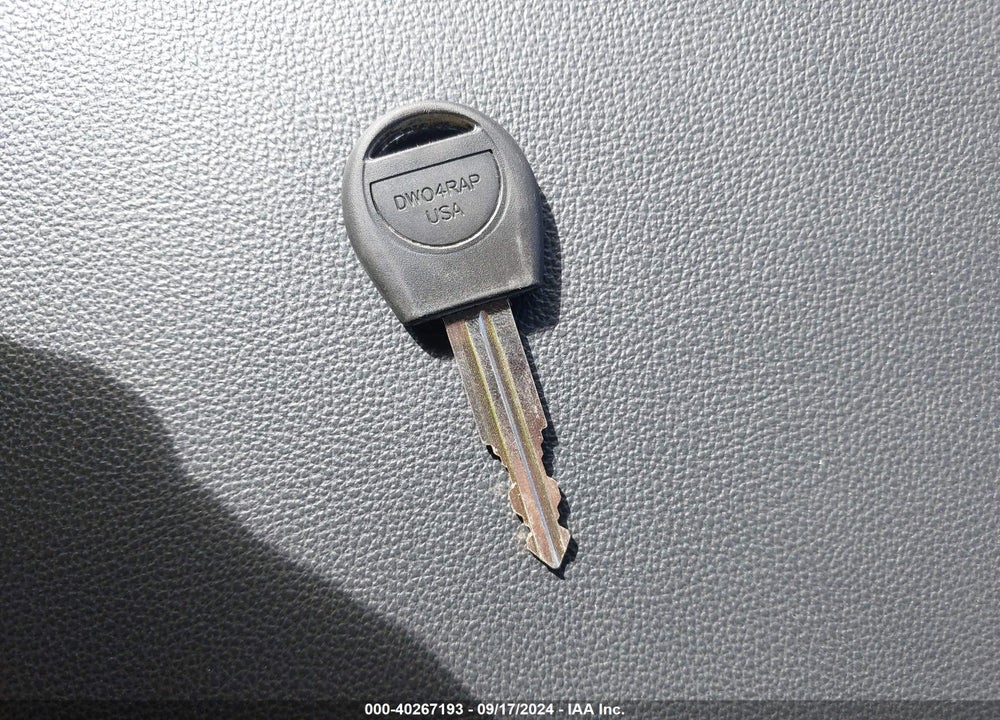 2004 CHEVROLET AVEO VIN: KL1TD62634B165158