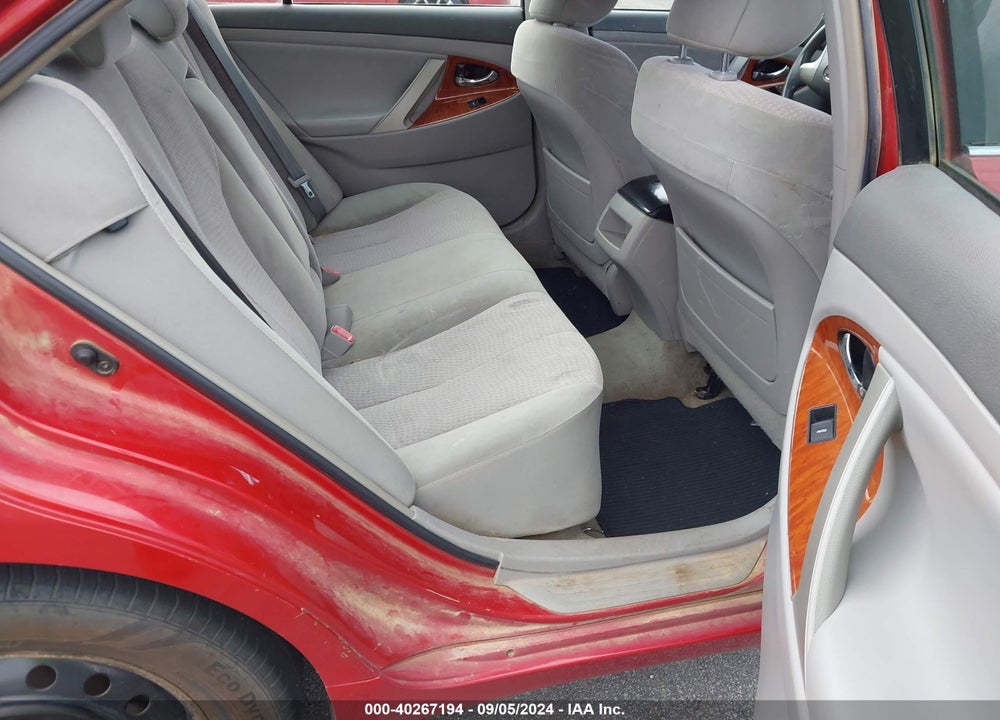 2011 TOYOTA CAMRY LE VIN: 4T1BF3EK1BU726833