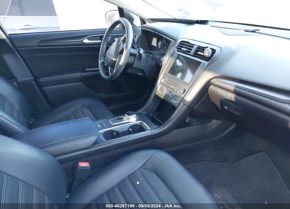 2018 FORD FUSION SE VIN: 3FA6P0HD4JR202294
