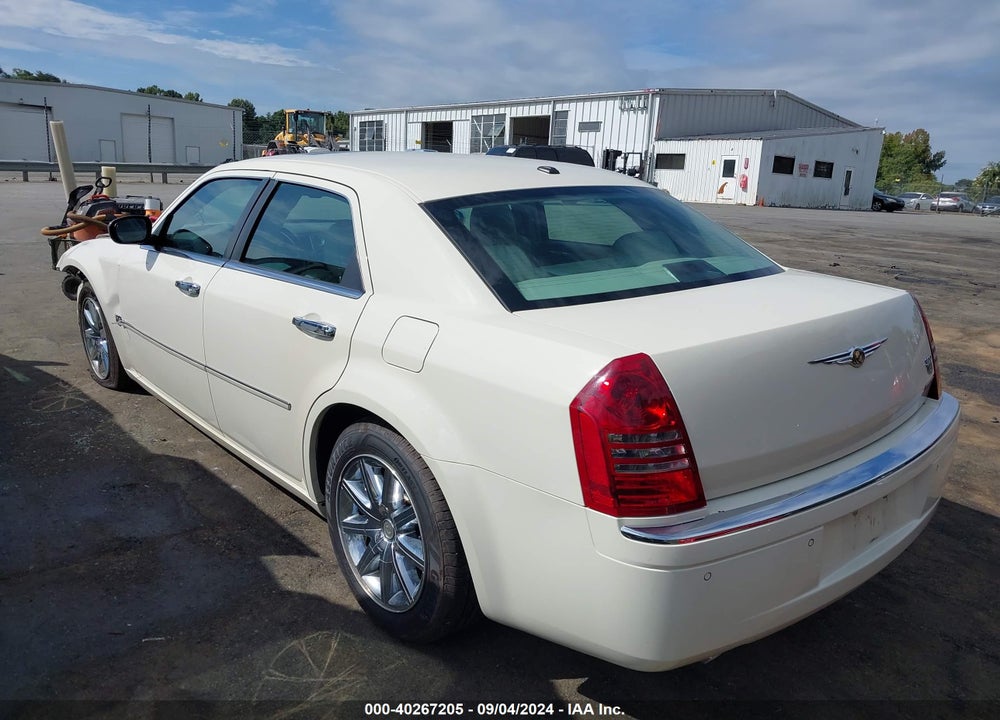 2007 CHRYSLER 300C VIN: 2C3LA63H47H827007