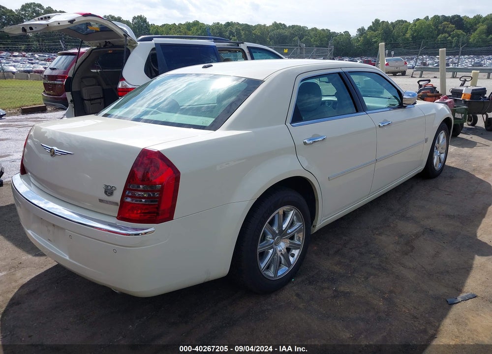 2007 CHRYSLER 300C VIN: 2C3LA63H47H827007