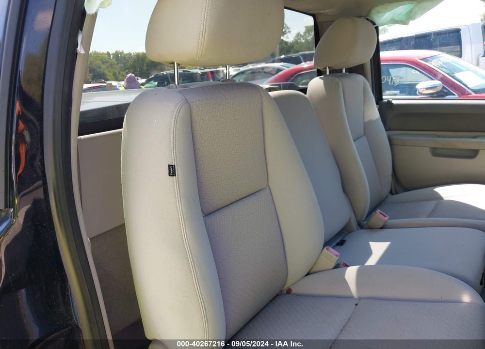 2013 CHEVROLET SILVERADO 1500 LT VIN: 1GCNKSE07DZ158793