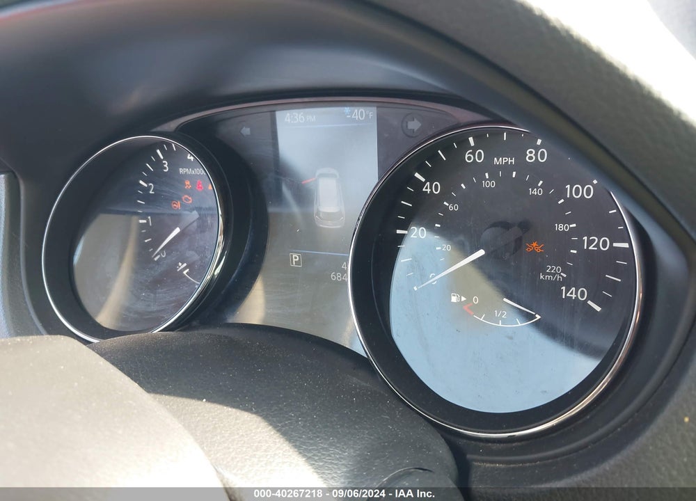 2019 NISSAN ROGUE S VIN: JN8AT2MT4KW502039