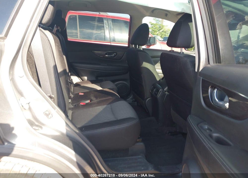 2019 NISSAN ROGUE S VIN: JN8AT2MT4KW502039