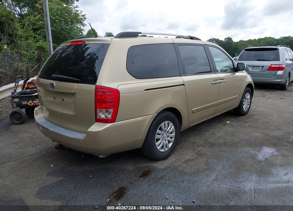 2011 KIA SEDONA LX VIN: KNDMG4C74B6405291