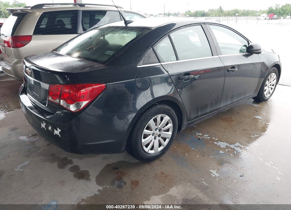 2011 CHEVROLET CRUZE LS VIN: 1G1PD5SHXB7264929