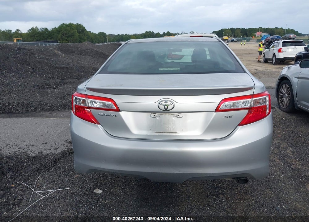 2013 TOYOTA CAMRY SE VIN: 4T1BF1FK8DU260629