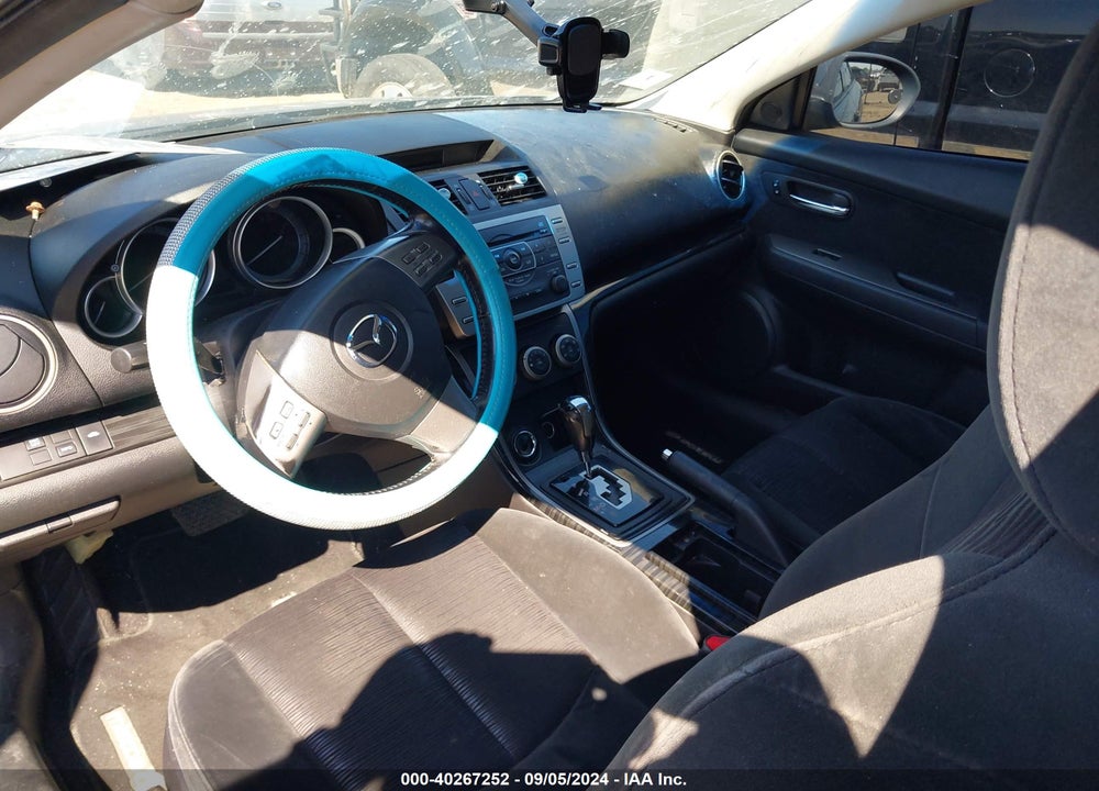 2009 MAZDA 6 I TOURING VIN: 1YVHP82A195M06057