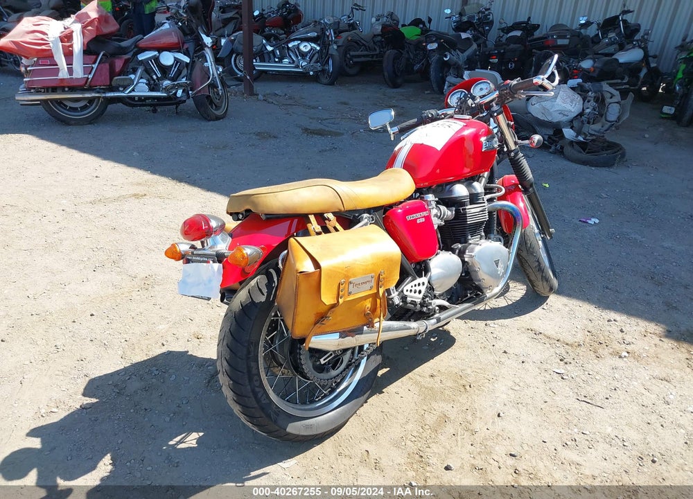 2012 TRIUMPH MOTORCYCLE THRUXTON VIN: SMT920K15CT517130