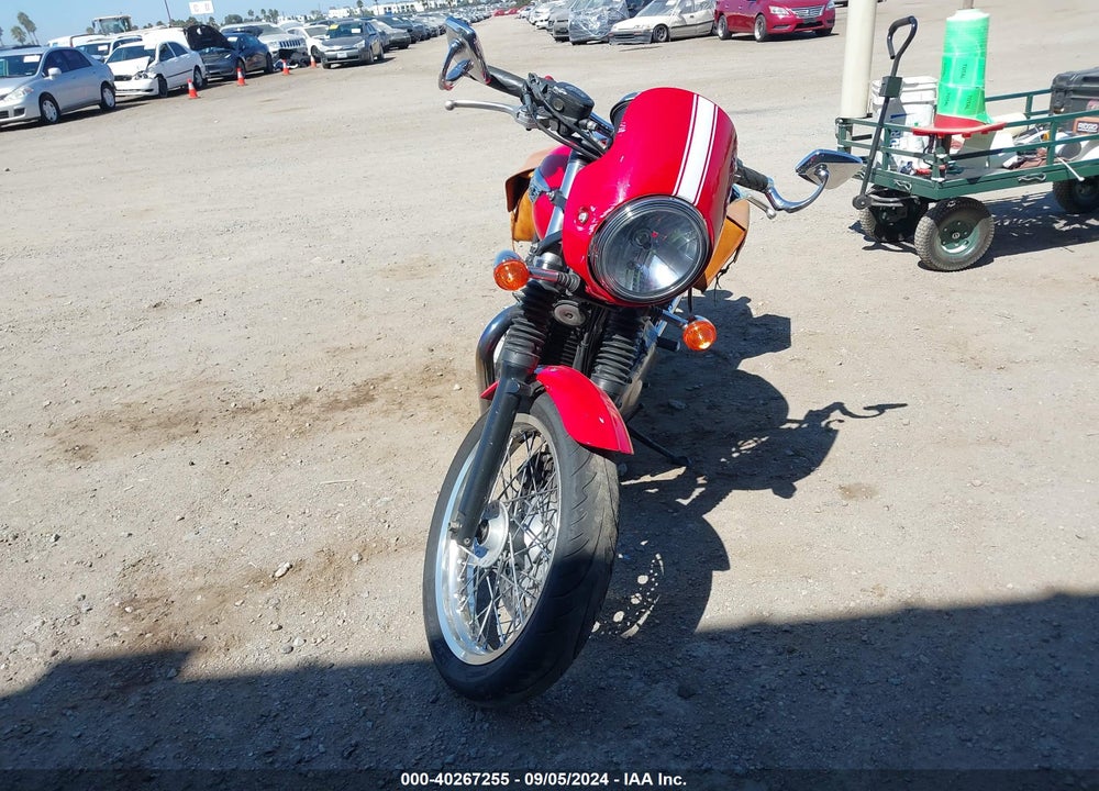 2012 TRIUMPH MOTORCYCLE THRUXTON VIN: SMT920K15CT517130
