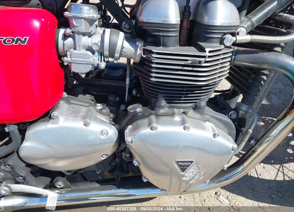 2012 TRIUMPH MOTORCYCLE THRUXTON VIN: SMT920K15CT517130
