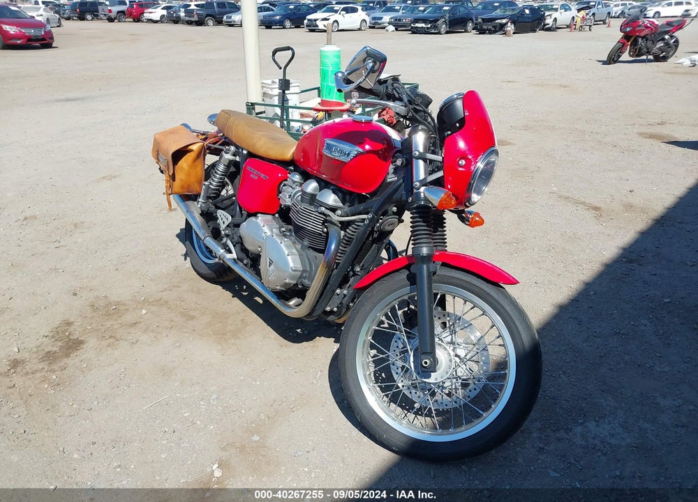 2012 TRIUMPH MOTORCYCLE THRUXTON VIN: SMT920K15CT517130