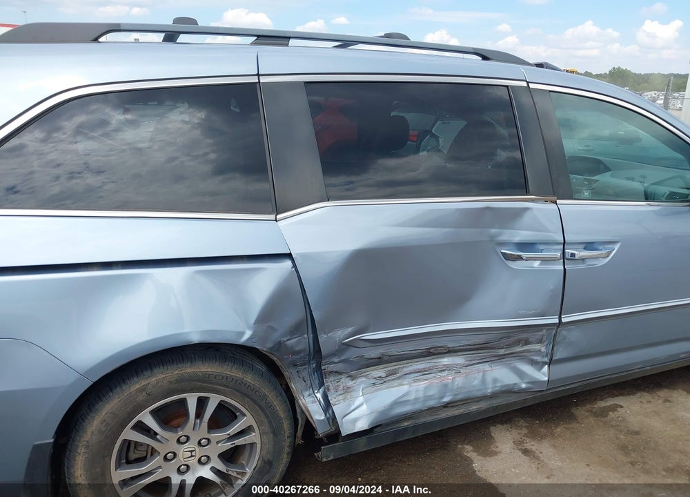 2011 HONDA ODYSSEY EX-L VIN: 5FNRL5H61BB007838