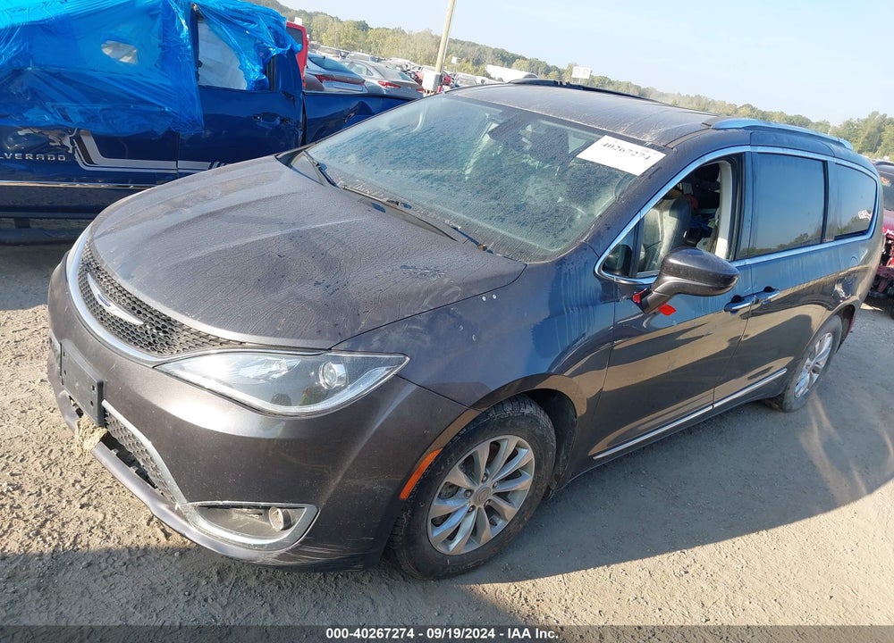 2019 CHRYSLER PACIFICA TOURING L VIN: 2C4RC1BG6KR680672