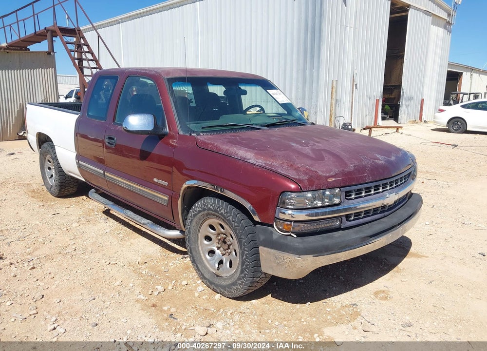 2001 CHEVROLET SILVERADO 1500 LS VIN: 2GCEC19T311116251