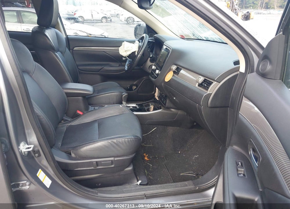 2020 MITSUBISHI OUTLANDER SEL 2.4 S-AWC VIN: JA4AZ3A32LZ018370