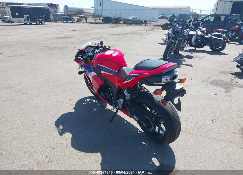2024 HONDA CBR600 RR VIN: JH2PC40J9RK100693