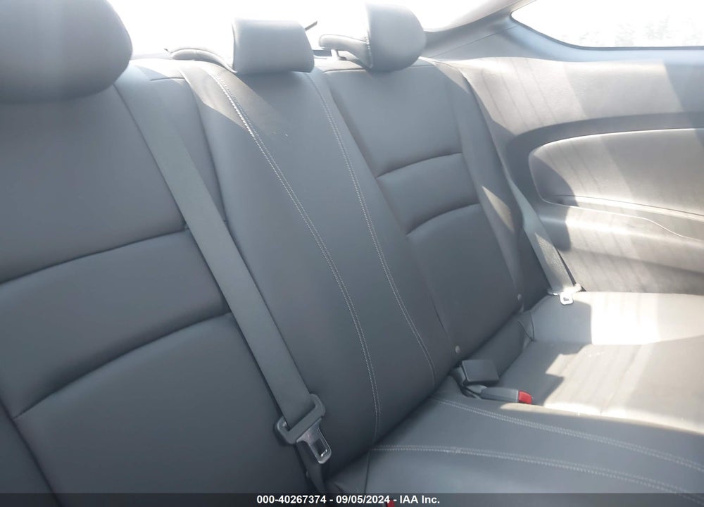 2015 HONDA ACCORD EX-L V-6 VIN: 1HGCT2B80FA001186