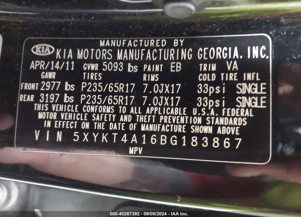 2011 KIA SORENTO LX VIN: 5XYKT4A16BG183867