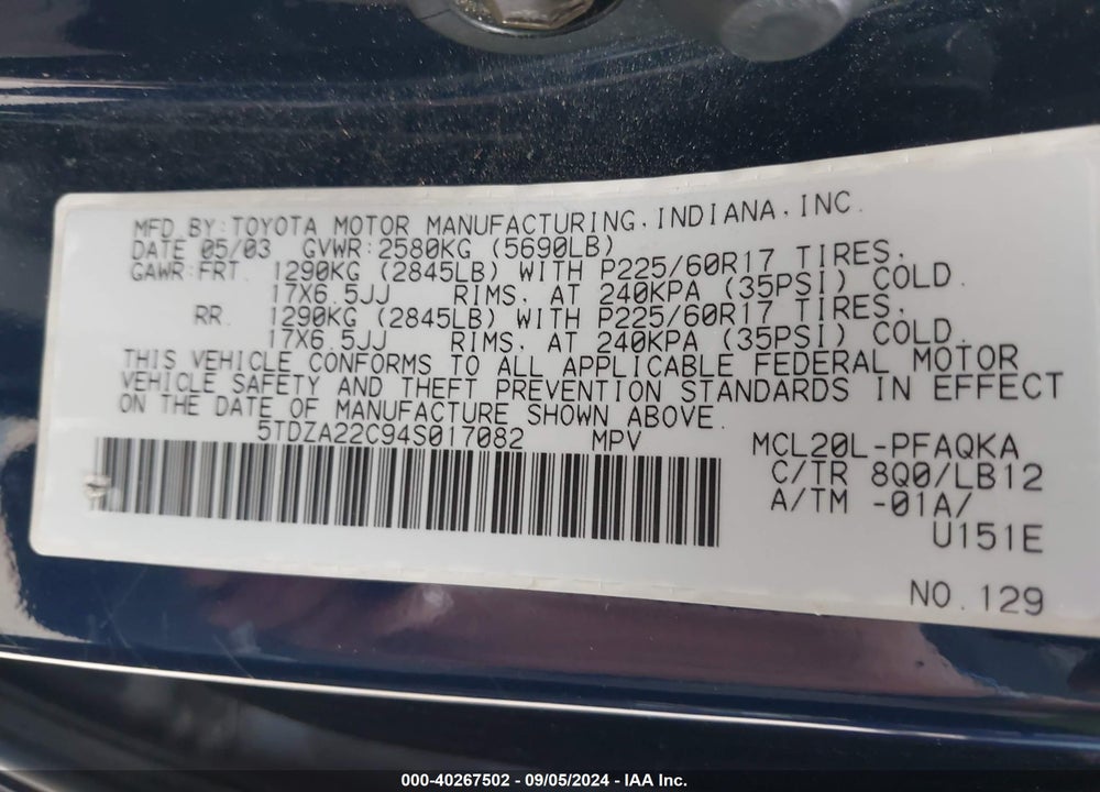 2004 TOYOTA SIENNA XLE VIN: 5TDZA22C94S017082