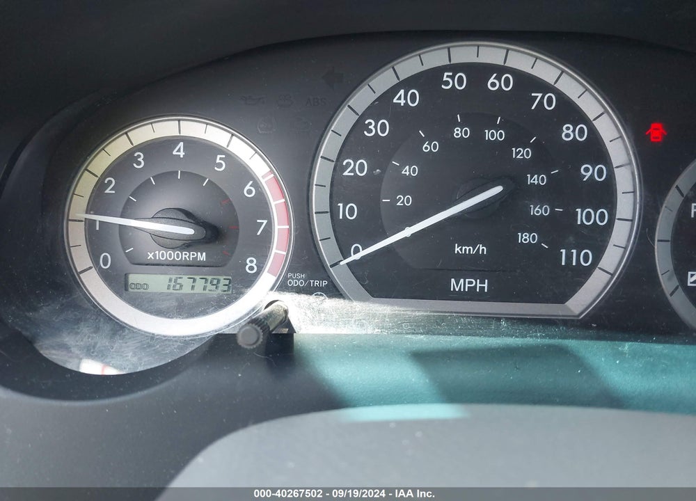 2004 TOYOTA SIENNA XLE VIN: 5TDZA22C94S017082