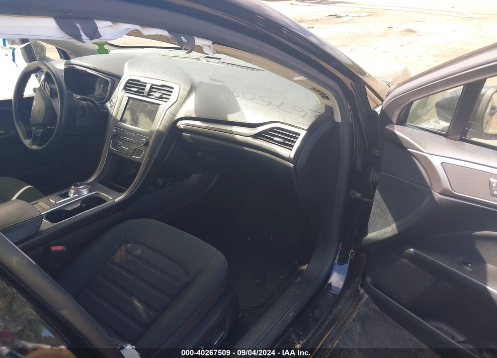 2019 FORD FUSION VIN: 3FA6P0HD3KR279966