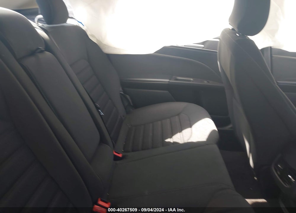 2019 FORD FUSION VIN: 3FA6P0HD3KR279966