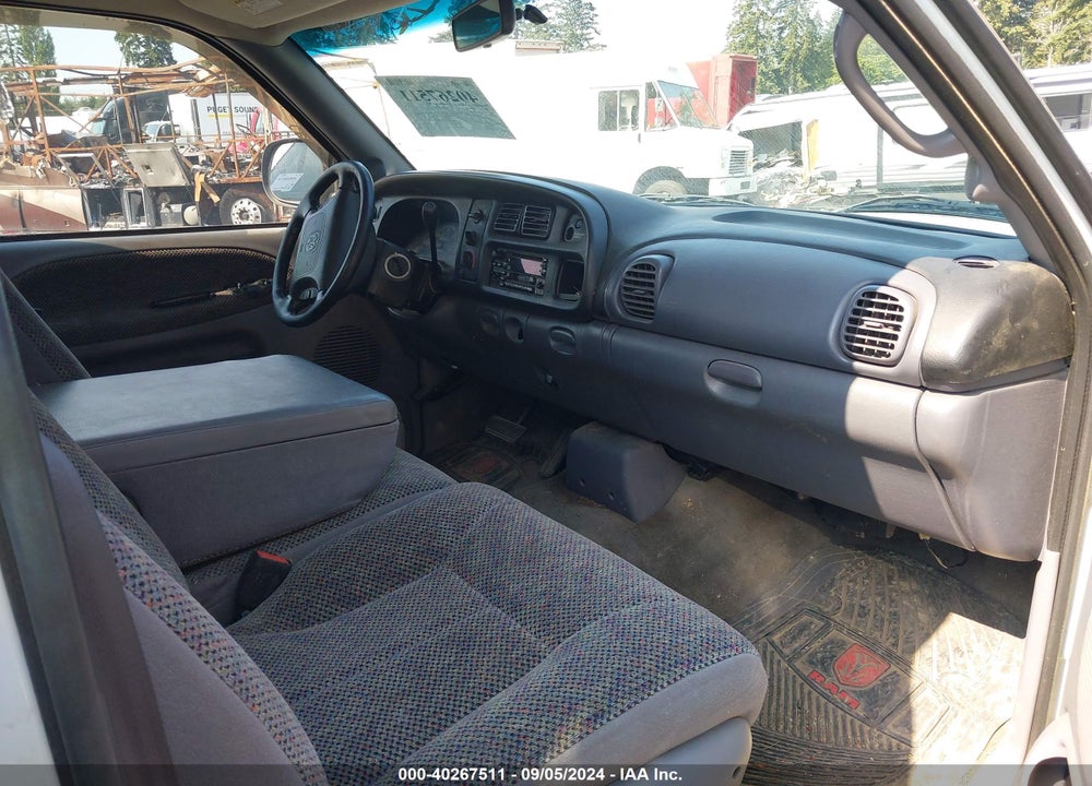 1999 DODGE RAM 2500 VIN: 1B7KC2368XJ628842