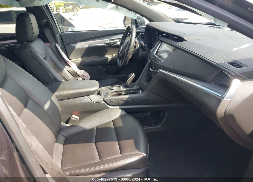 2020 CADILLAC XT5 FWD LUXURY VIN: 1GYKNAR40LZ217371