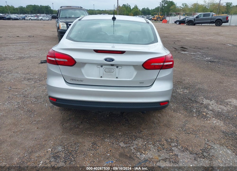 2018 FORD FOCUS SE VIN: 1FADP3F23JL291400