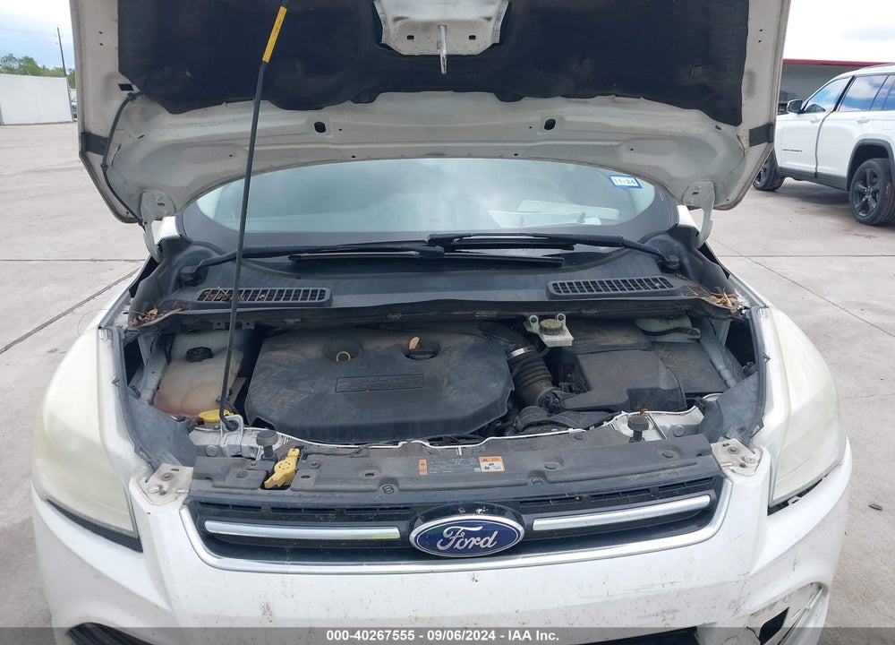 2014 FORD ESCAPE VIN: 1FMCU0J98EUB44762