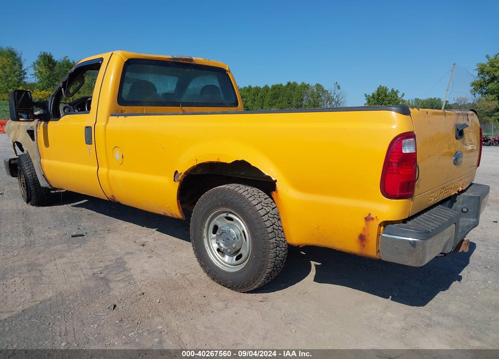 2010 FORD F-250 XL/XLT VIN: 1FTNF2A55AEB06832