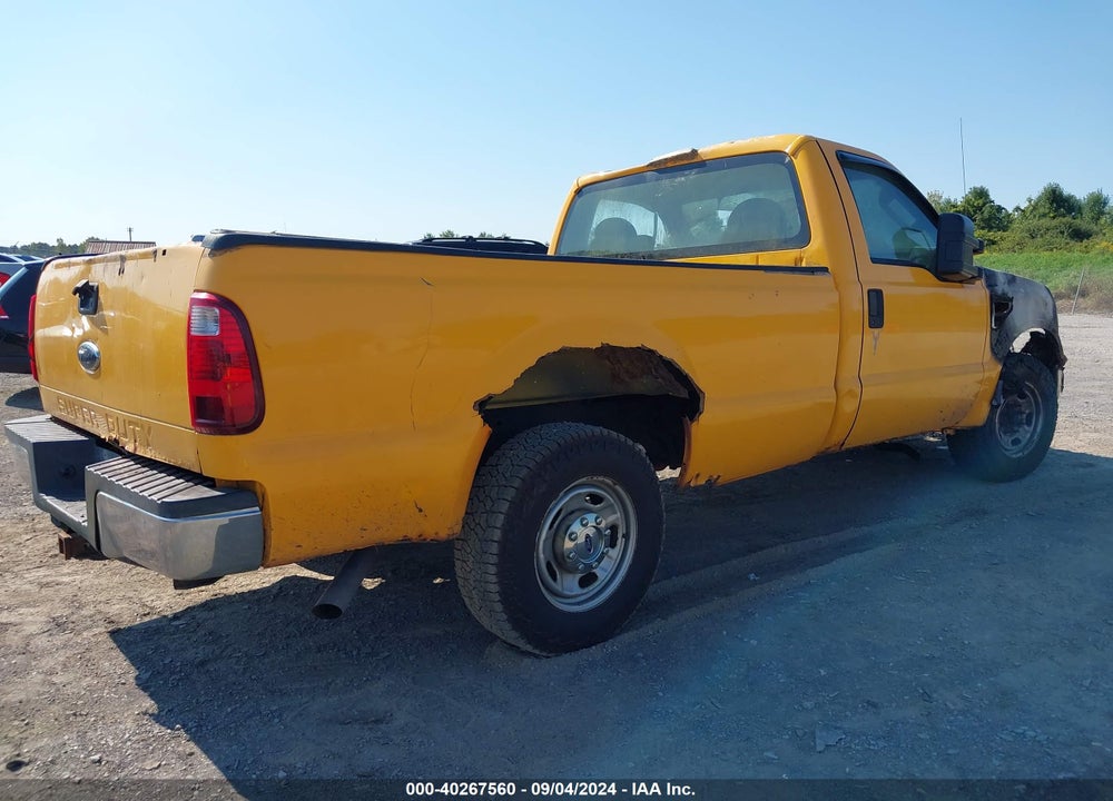 2010 FORD F-250 XL/XLT VIN: 1FTNF2A55AEB06832