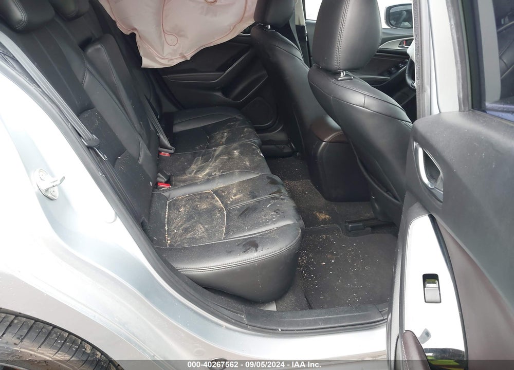 2018 MAZDA 3 TOURING VIN: 3MZBN1V38JM166636