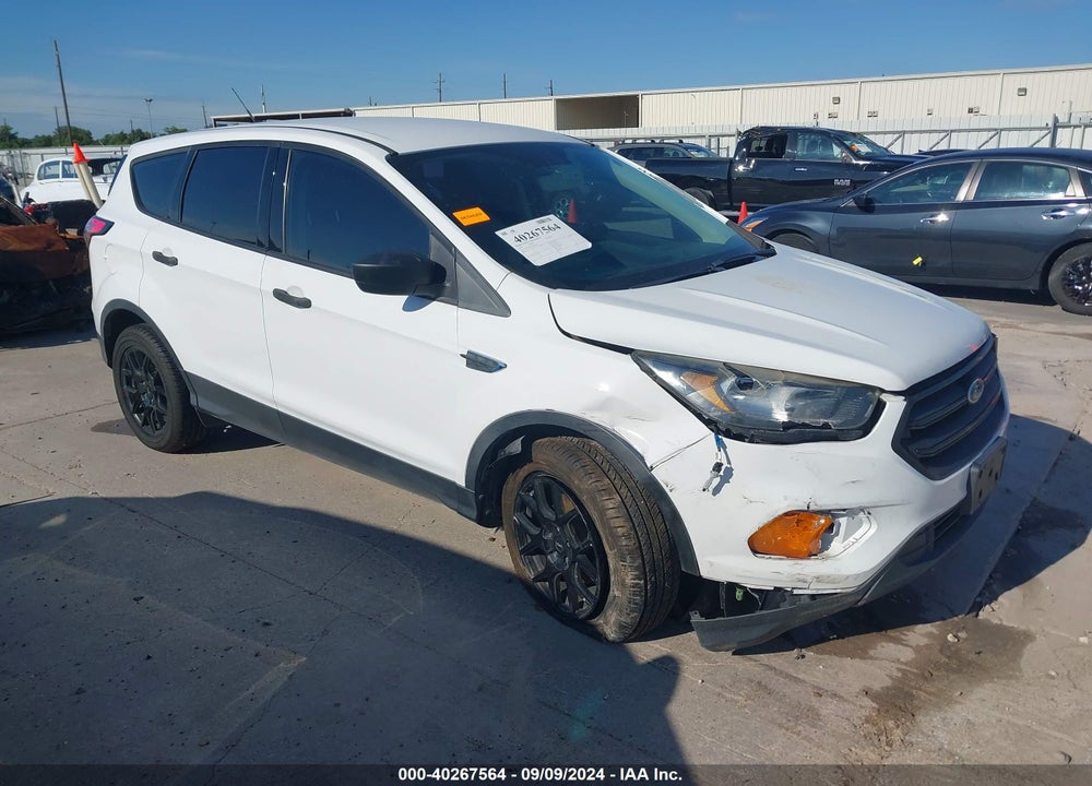 2018 FORD ESCAPE S VIN: 1FMCU0F7XJUB41959