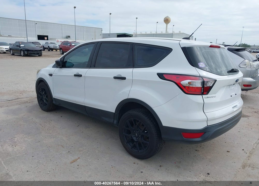 2018 FORD ESCAPE S VIN: 1FMCU0F7XJUB41959