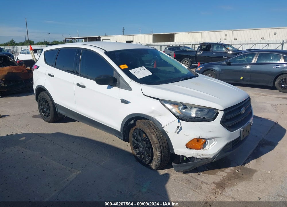 2018 FORD ESCAPE S VIN: 1FMCU0F7XJUB41959