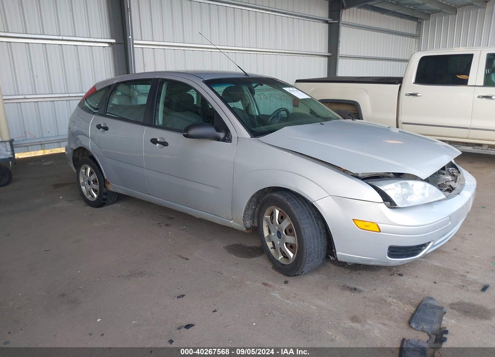 2005 FORD FOCUS ZX5 VIN: 3FAFP37N35R118680