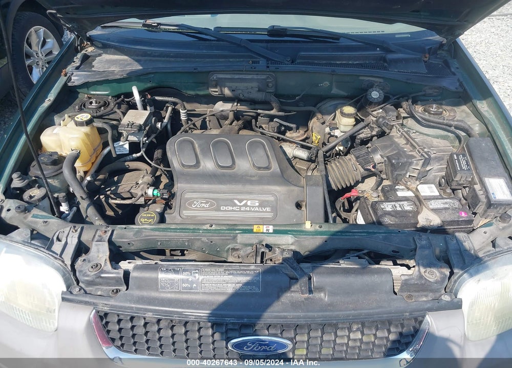 2001 FORD ESCAPE XLT VIN: 1FMCU04171KC39700