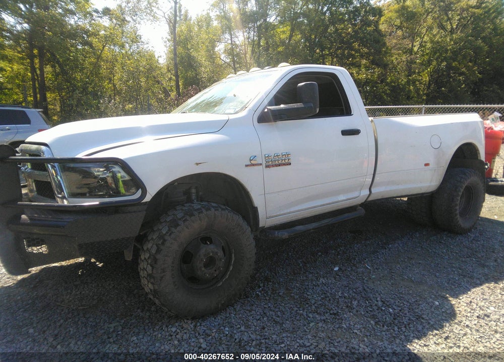 2017 RAM 3500 TRADESMAN REGULAR CAB 4X4 8' BOX VIN: 3C63RRAL5HG683425