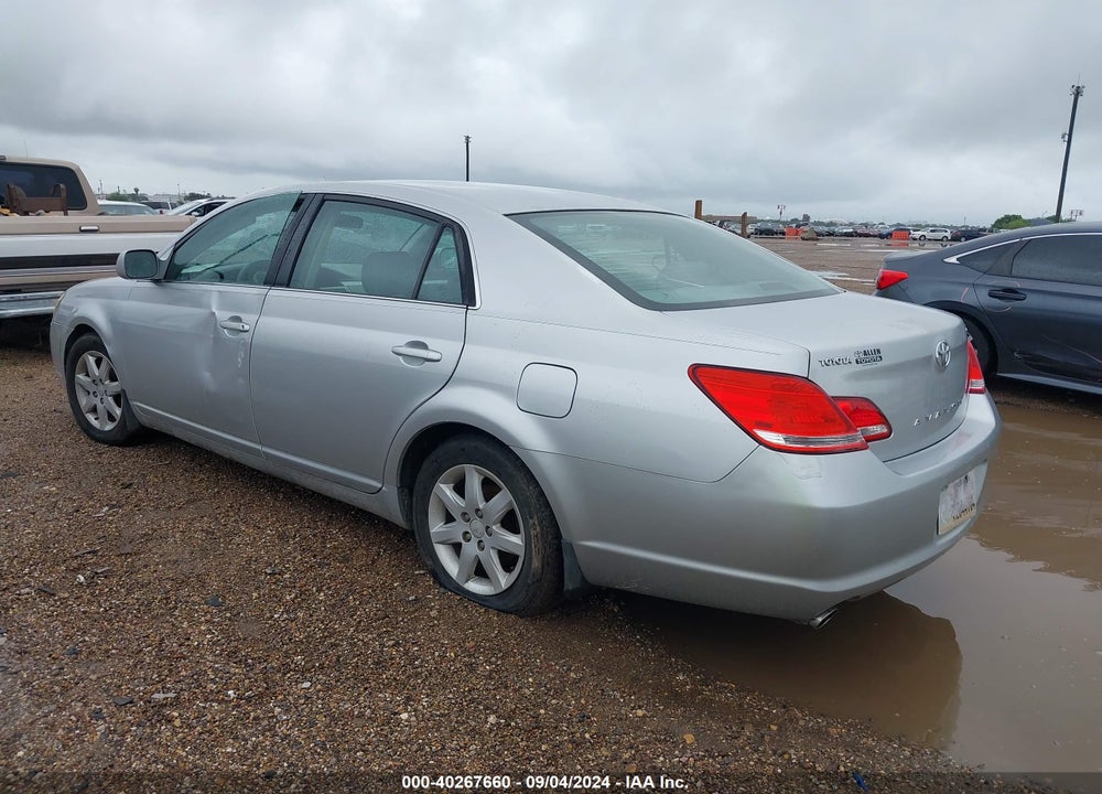 2005 TOYOTA AVALON XL VIN: 4T1BK36B35U057530