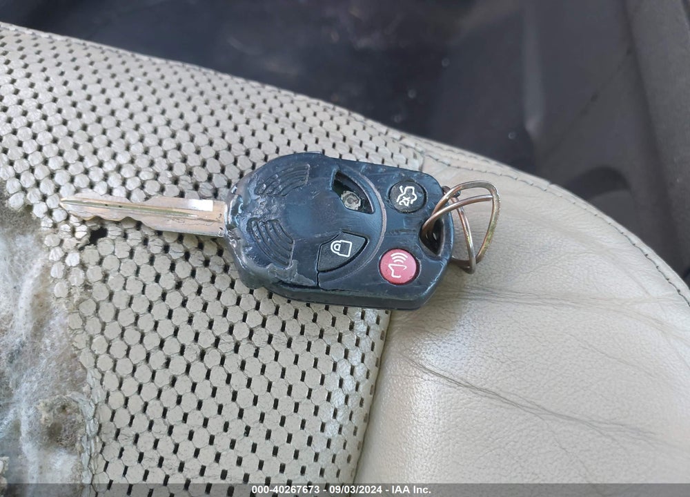 2008 FORD TAURUS VIN: 1FAHP28W48G141844