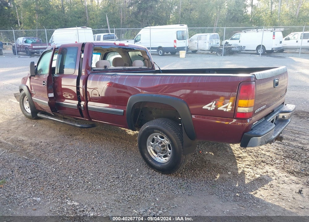 2002 CHEVROLET SILVERADO 2500HD LS VIN: 1GCHK29132E100717