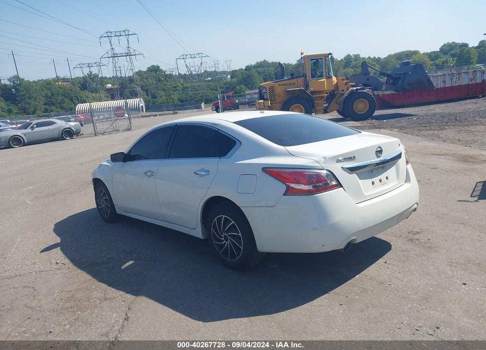 2015 NISSAN ALTIMA VIN: 1N4AL3AP6FC468028