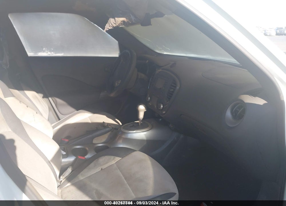 2012 NISSAN JUKE VIN: JN8AF5MR0CT115648