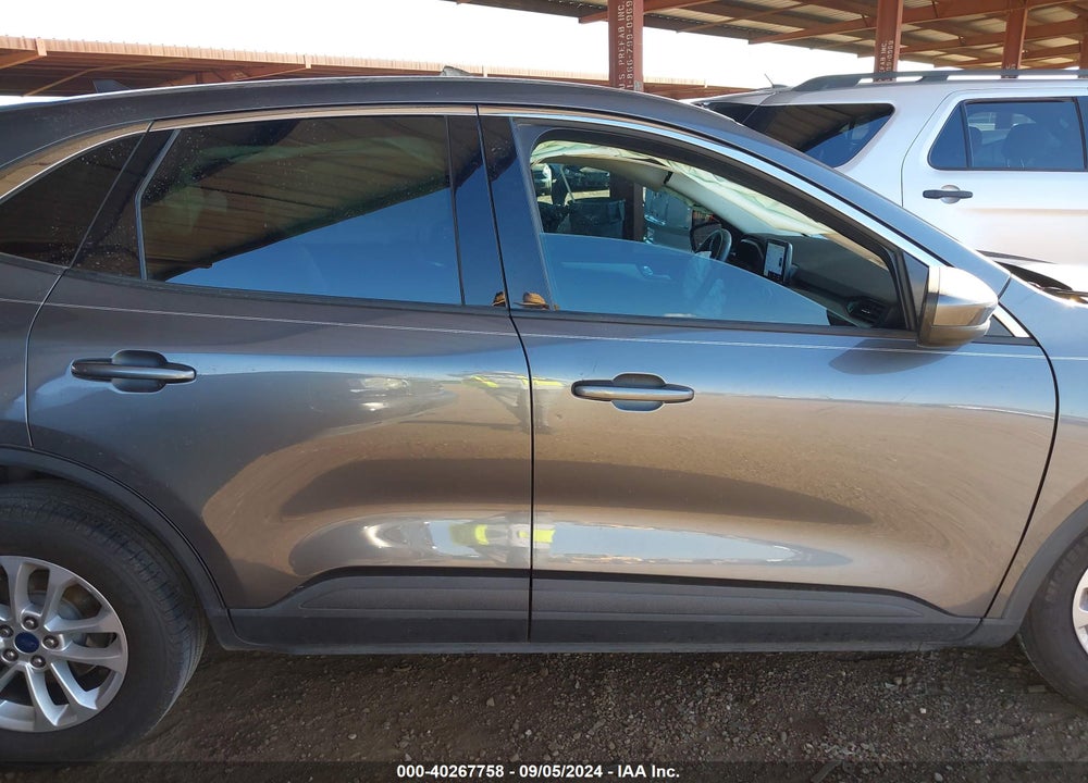 2021 FORD ESCAPE SE VIN: 1FMCU0G65MUA09122