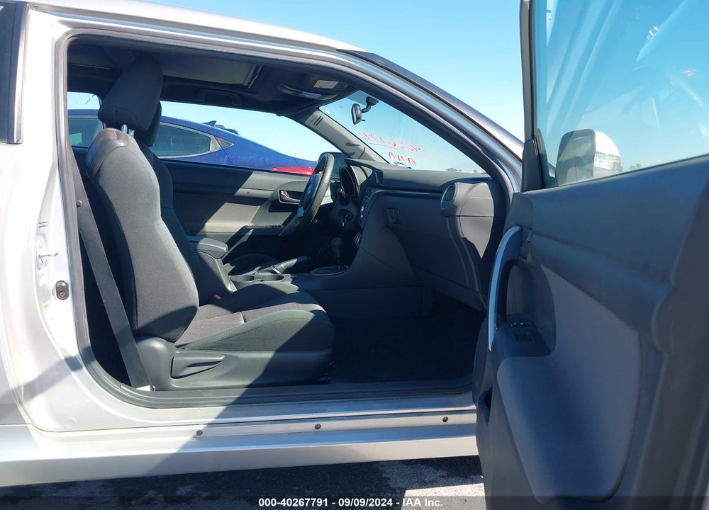 2011 SCION TC VIN: JTKJF5C73B3012842