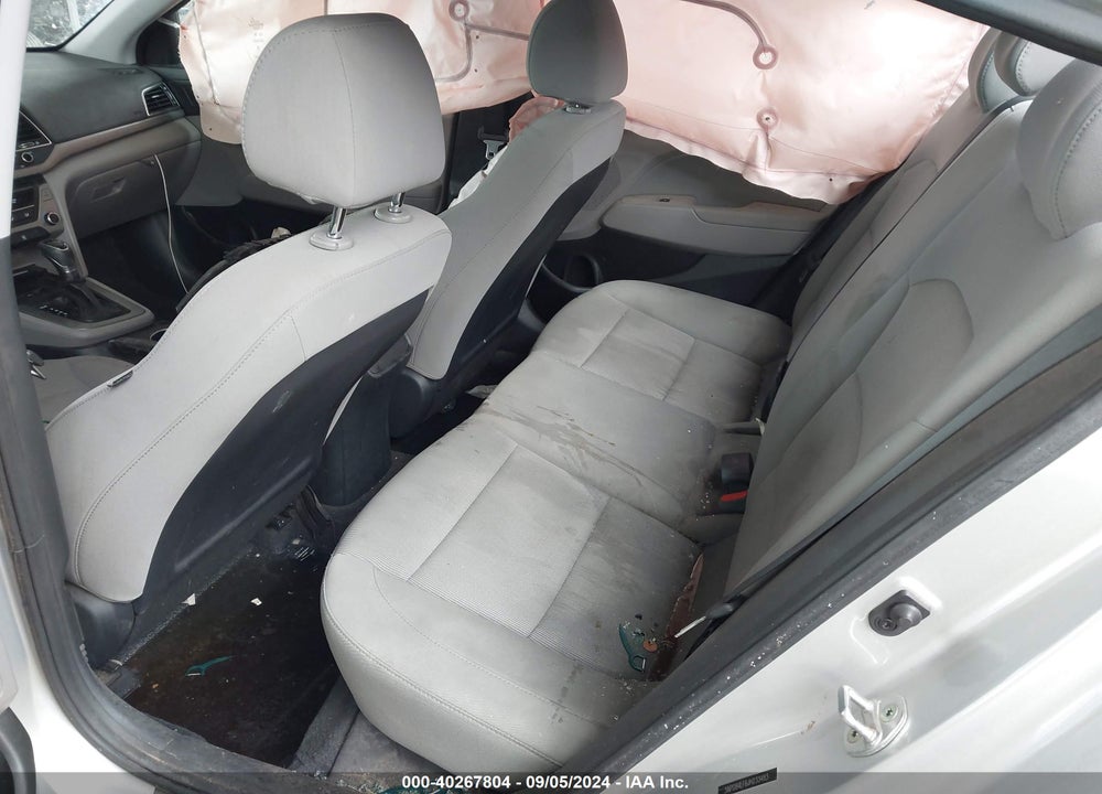 2018 HYUNDAI ELANTRA SEL VIN: 5NPD84LF6JH233483