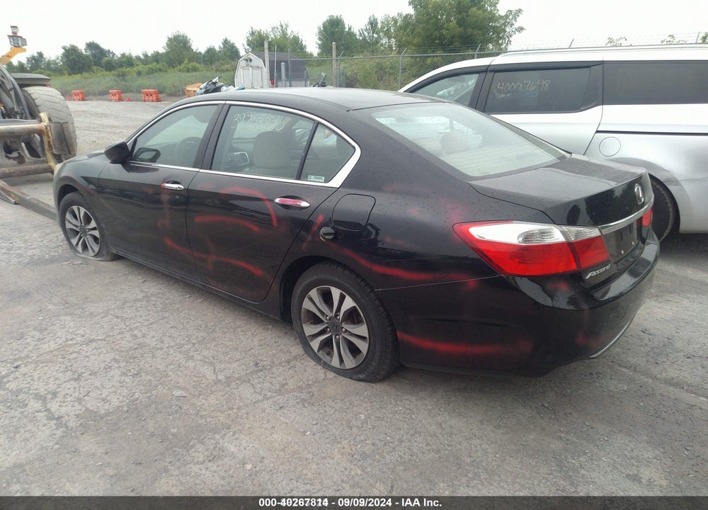 2013 HONDA ACCORD LX VIN: 1HGCR2F38DA038321