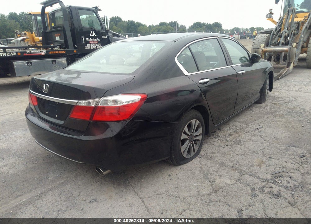 2013 HONDA ACCORD LX VIN: 1HGCR2F38DA038321